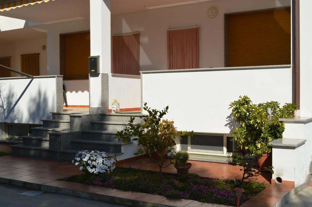 Appartamento Tra Mare E Lago Foce Varano Exterior foto